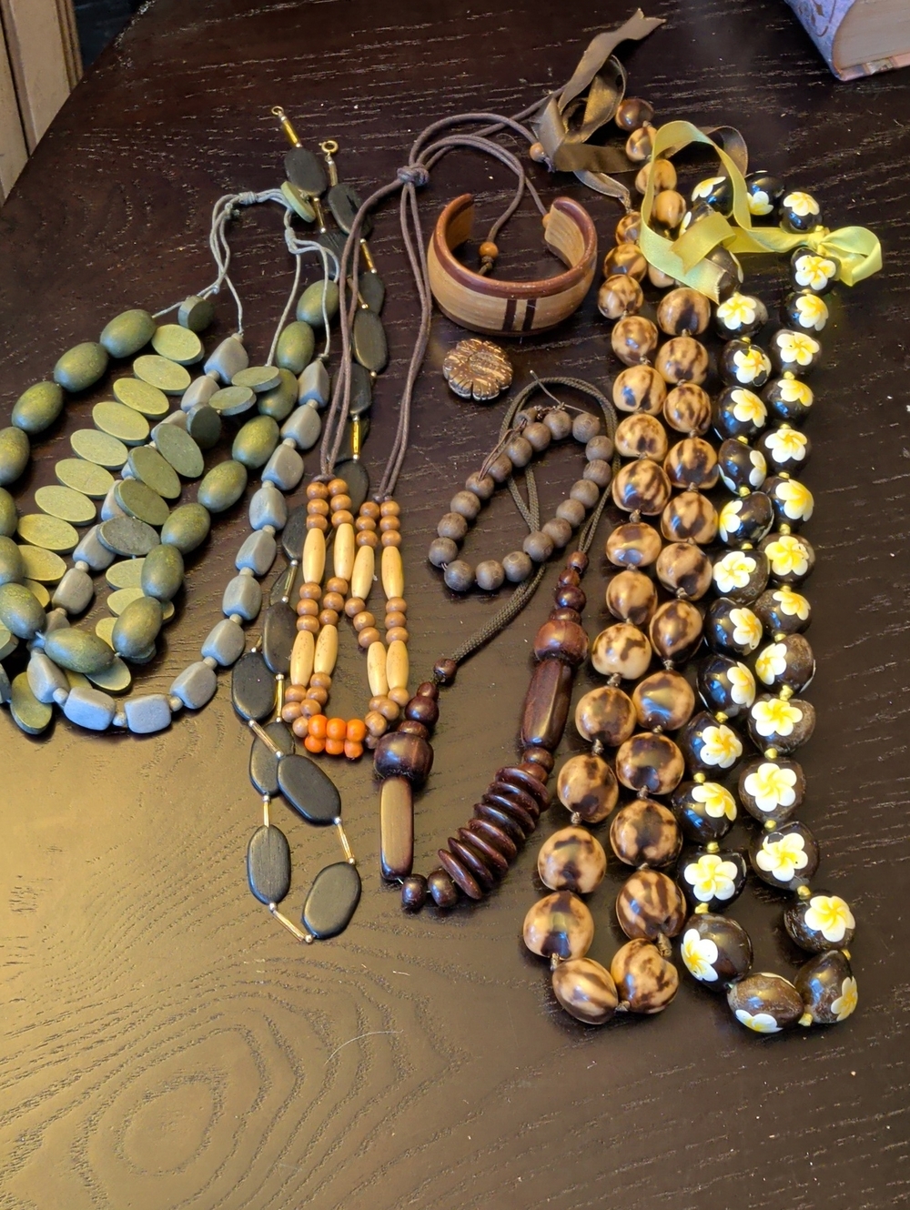 Mother Nature Materials Earthy Bundle:6 Necklaces, 2 Bracelets, 1 Pendant
